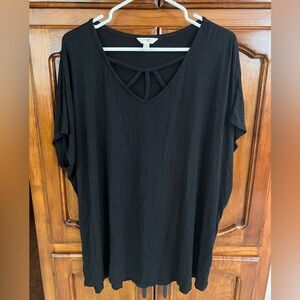 Terra & Sky Black Soot Short Sleeve Women's Top! Size 1X.